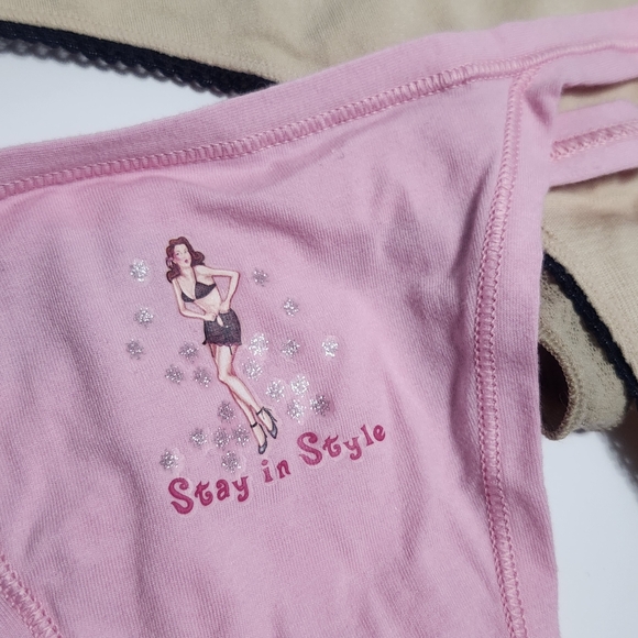 New 2pc VS & CK thong size M - Picture 8 of 9